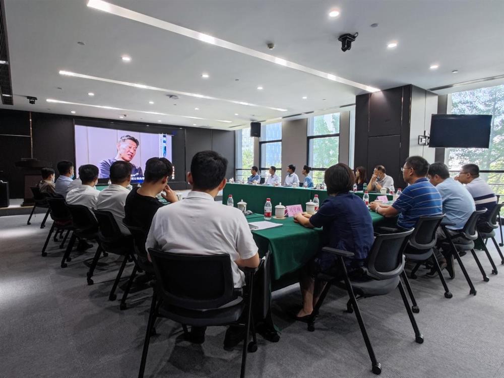 以案為鑒筑防線(xiàn)，警鐘長(zhǎng)鳴促廉潔